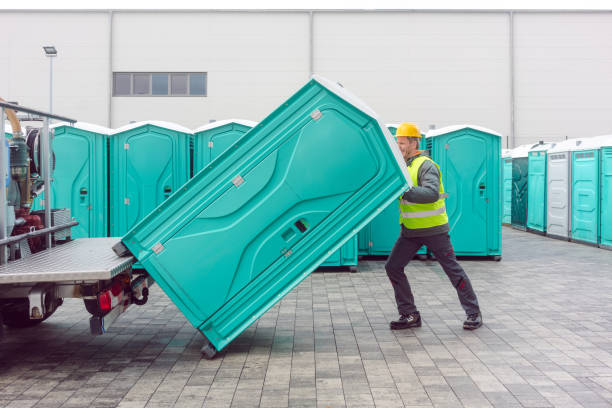 Portable Toilet Options We Offer in Colonia, NJ